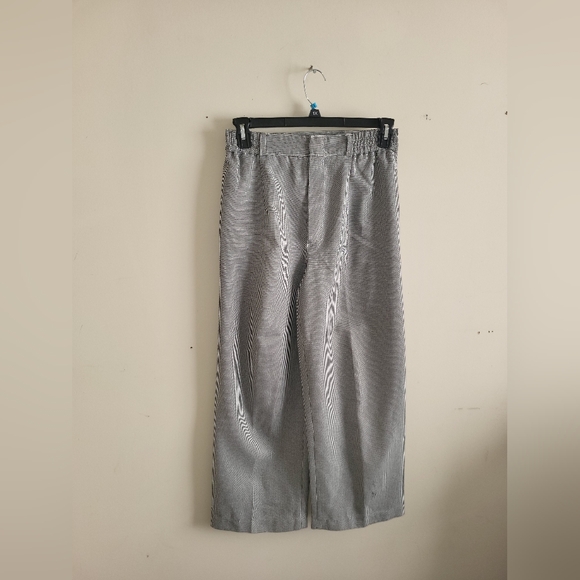 Black and White 2pc Set - Picture 12 of 12